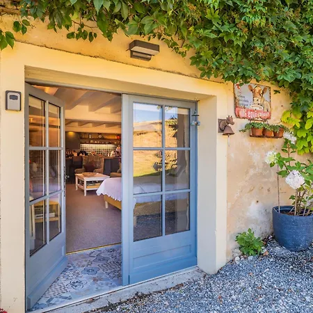 Carmagnac - Luxury Romantic With Hot Tub In The Charente Vaux-Lavalette