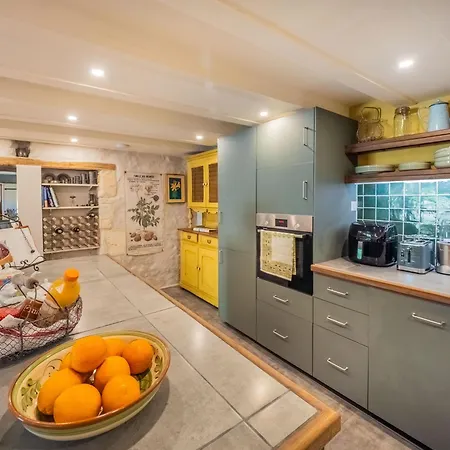 Carmagnac - Luxury Romantic With Hot Tub In The Charente Apartment