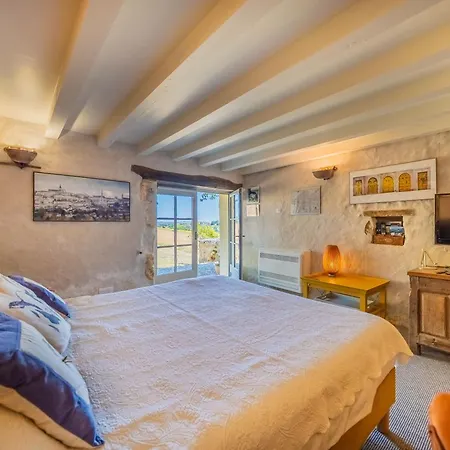 Apartment Carmagnac - Luxury Romantic With Hot Tub In The Charente