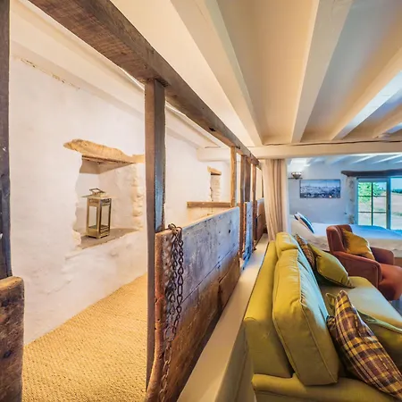 Carmagnac Cowshed Appartamento Vaux-Lavalette