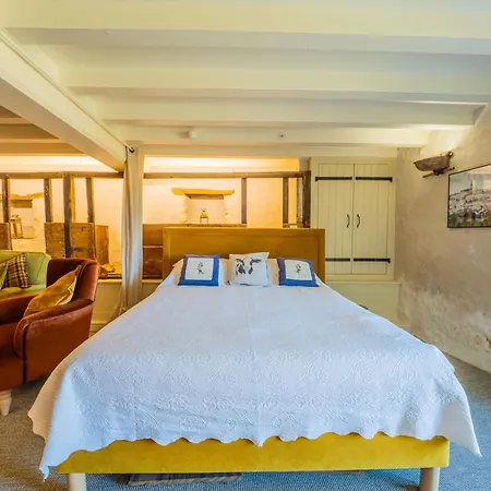 Carmagnac - Luxury Romantic With Hot Tub In The Charente Apartment Vaux-Lavalette
