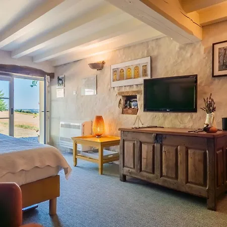 Apartment Carmagnac - Luxury Romantic With Hot Tub In The Charente *