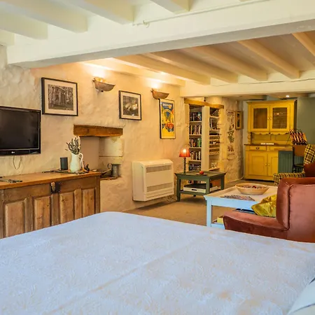 Carmagnac - Luxury Romantic With Hot Tub In The Charente Apartment
