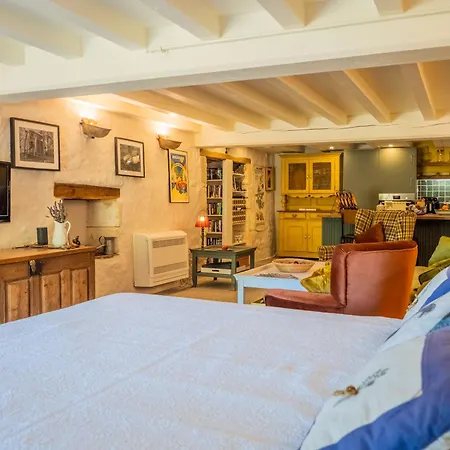 Apartment Carmagnac - Luxury Romantic With Hot Tub In The Charente Vaux-Lavalette