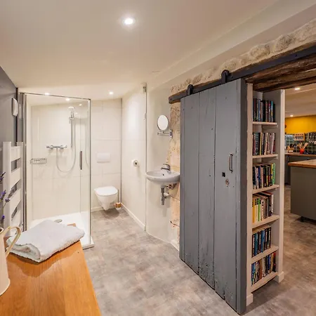 Apartment Carmagnac - Luxury Romantic With Hot Tub In The Charente