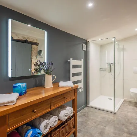 Apartment Carmagnac - Luxury Romantic With Hot Tub In The Charente *