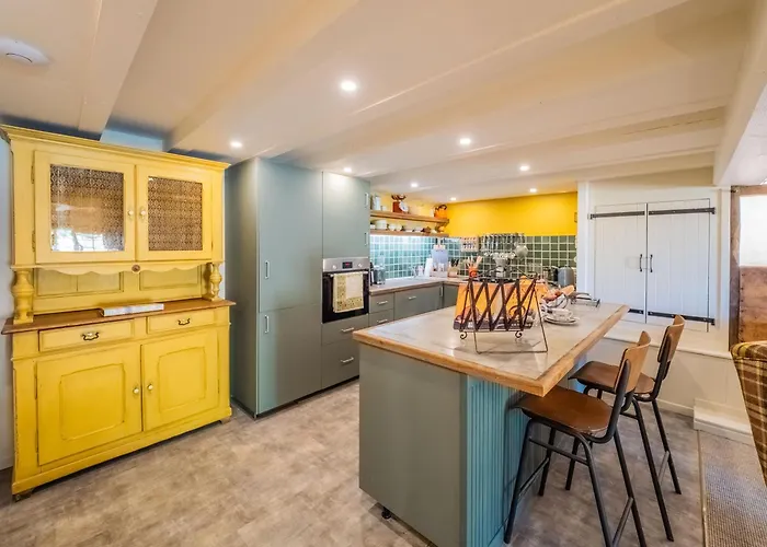 Carmagnac Cowshed Apartmán *