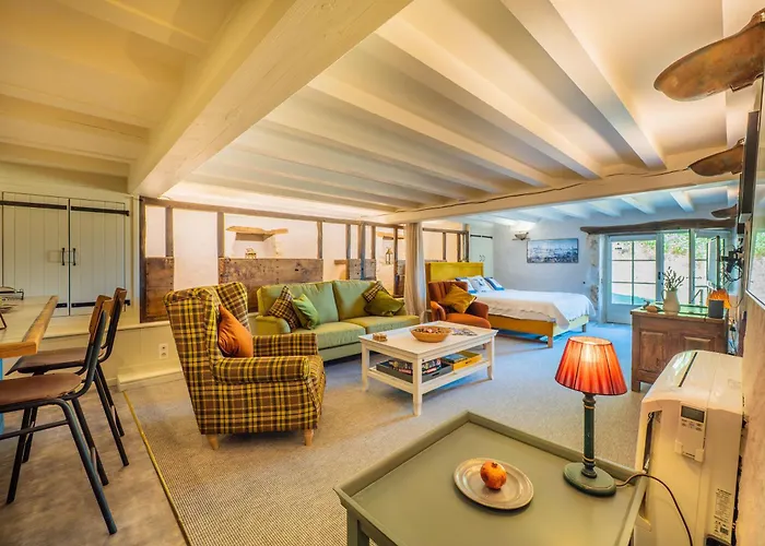 Carmagnac Cowshed Apartmán *