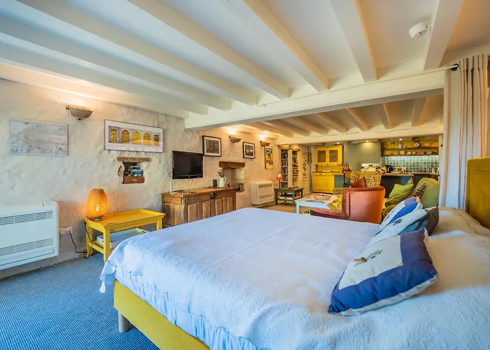 Carmagnac Cowshed Apartmán *